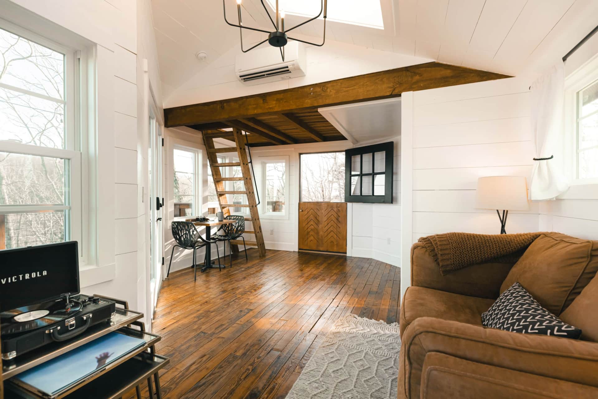 The Sassafrass Treehouse - Photo 2