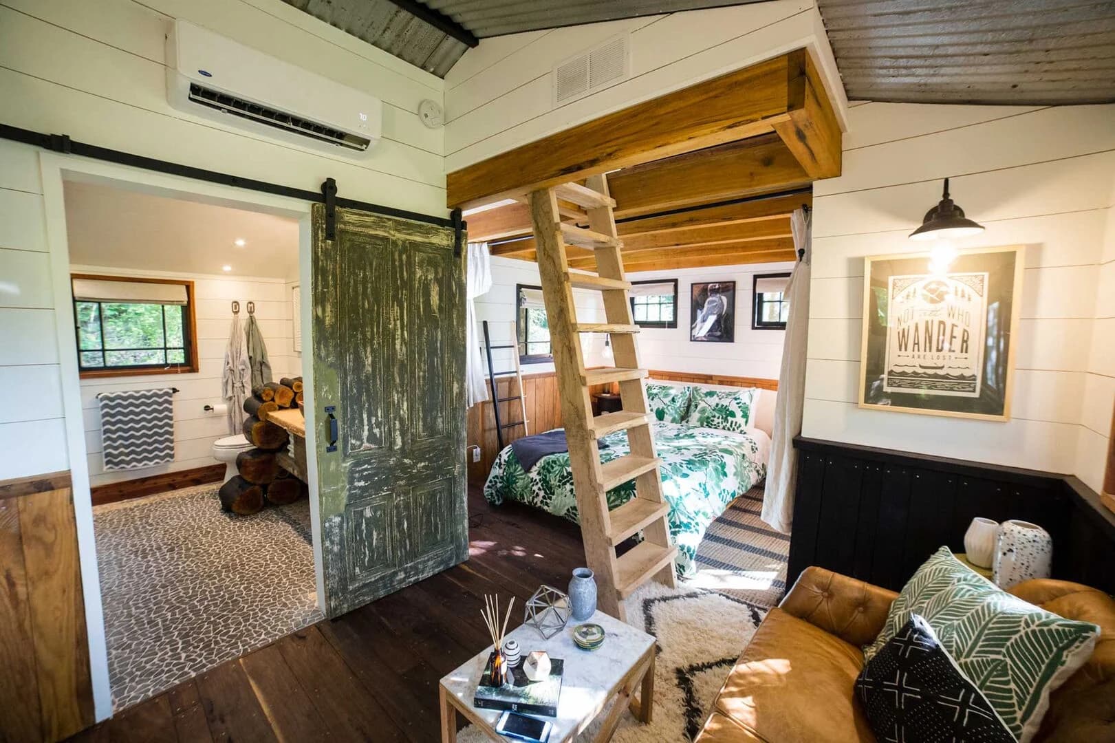 Elements Treehouse by Treetop Hideaways - Photo 2