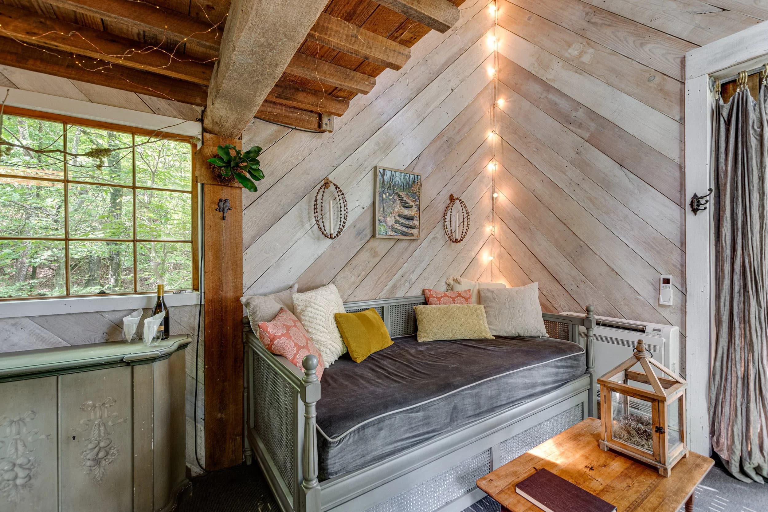 Luna Loft Treehouse - Photo 4