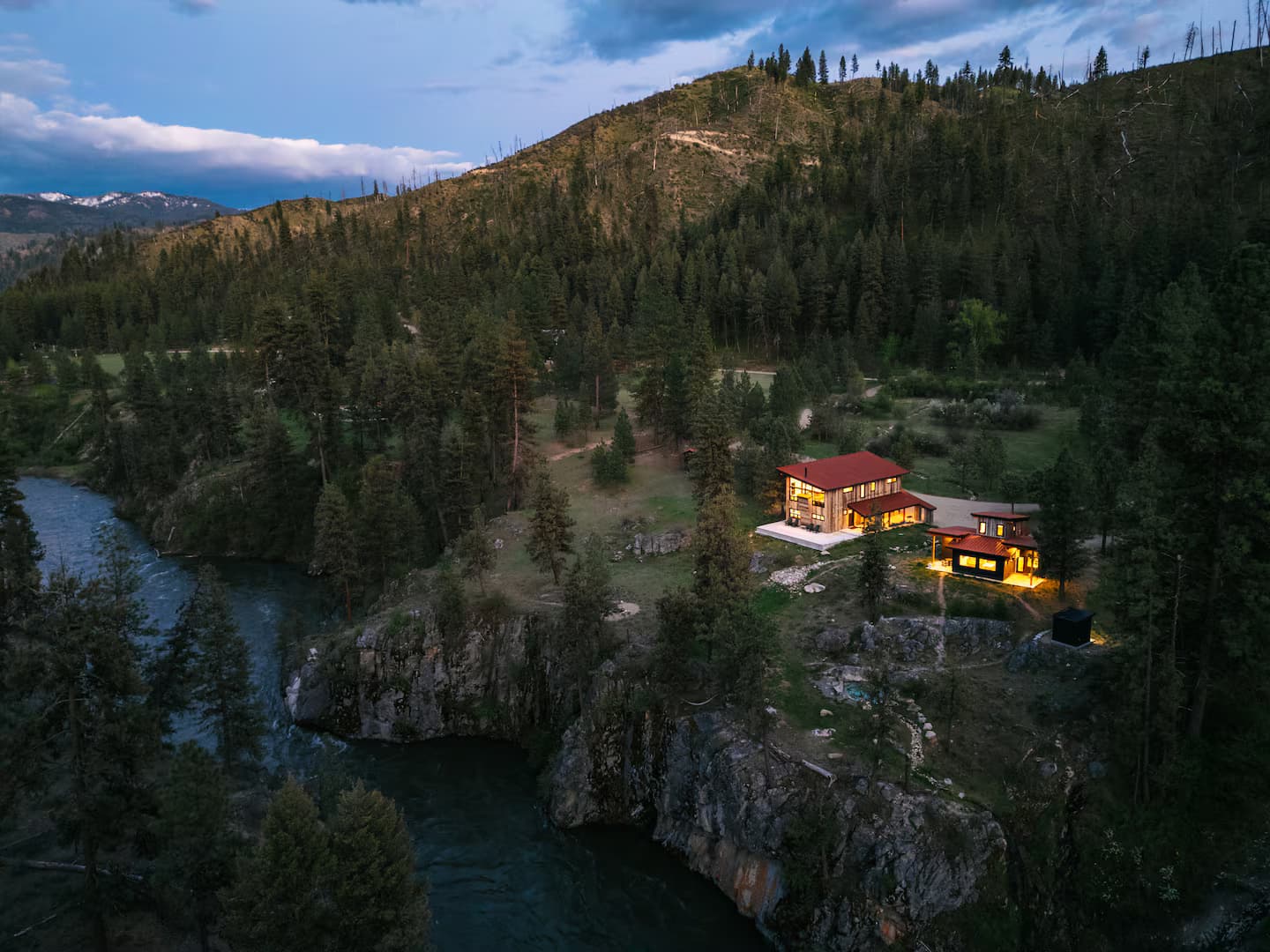 Southfork Springs Hot Springs & Cabin - Photo 5