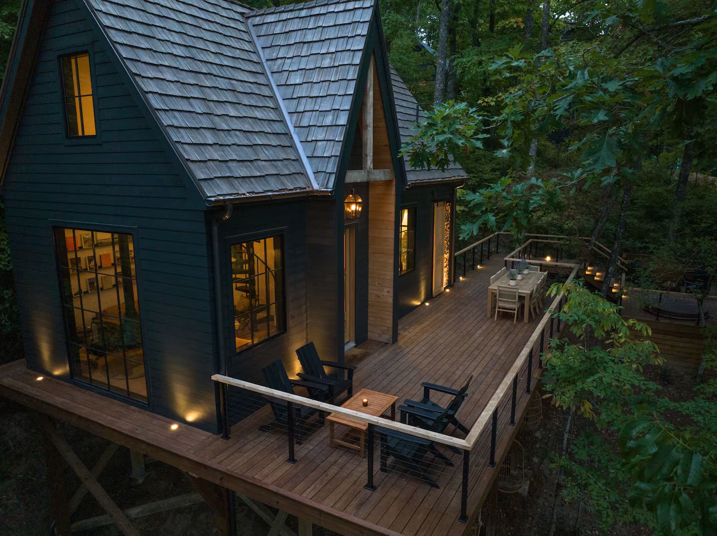 Hide Inn Seek Hillside Treehouse - treehouse in Highlands, North Carolina